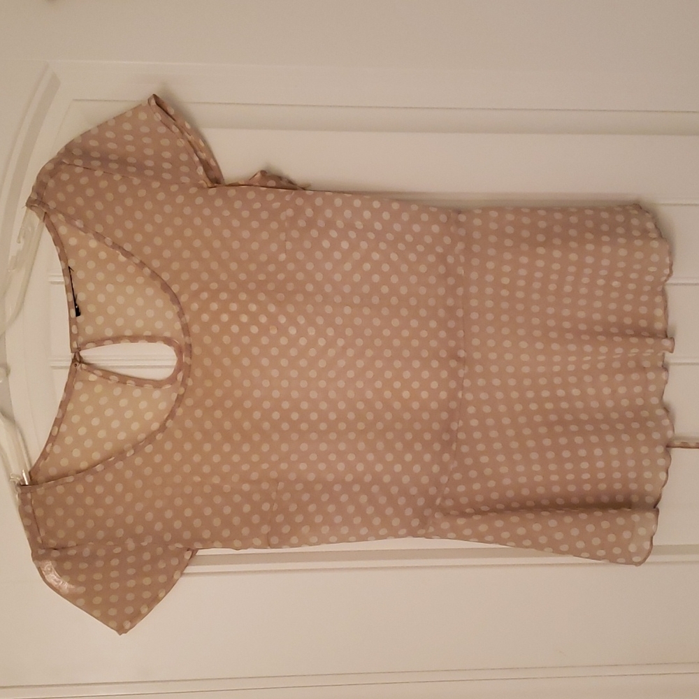Peplum+polka dot blouse